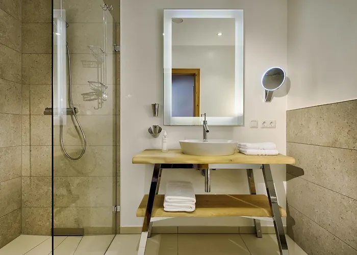 Hotell Maibrunn 4*